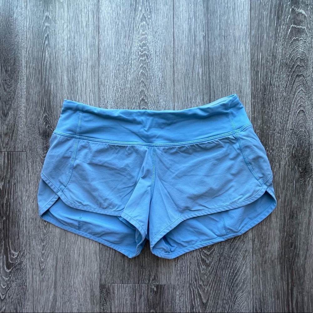 LULULEMON SHORTS SIZE 4